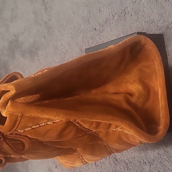 Callista suede tote - Picture 5 of 8